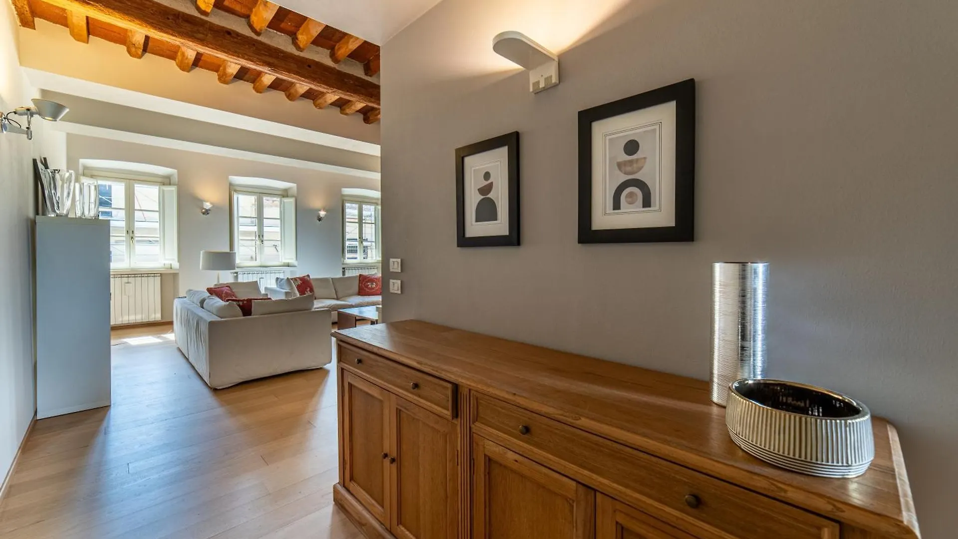 Charming Apartment In Lucca'S Historic Center