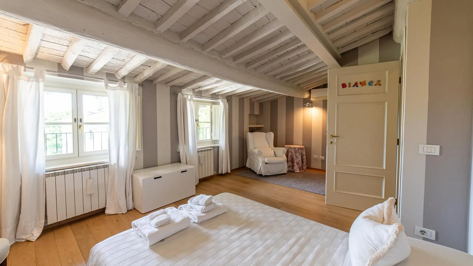 Charming Apartment In Lucca'S Historic Center